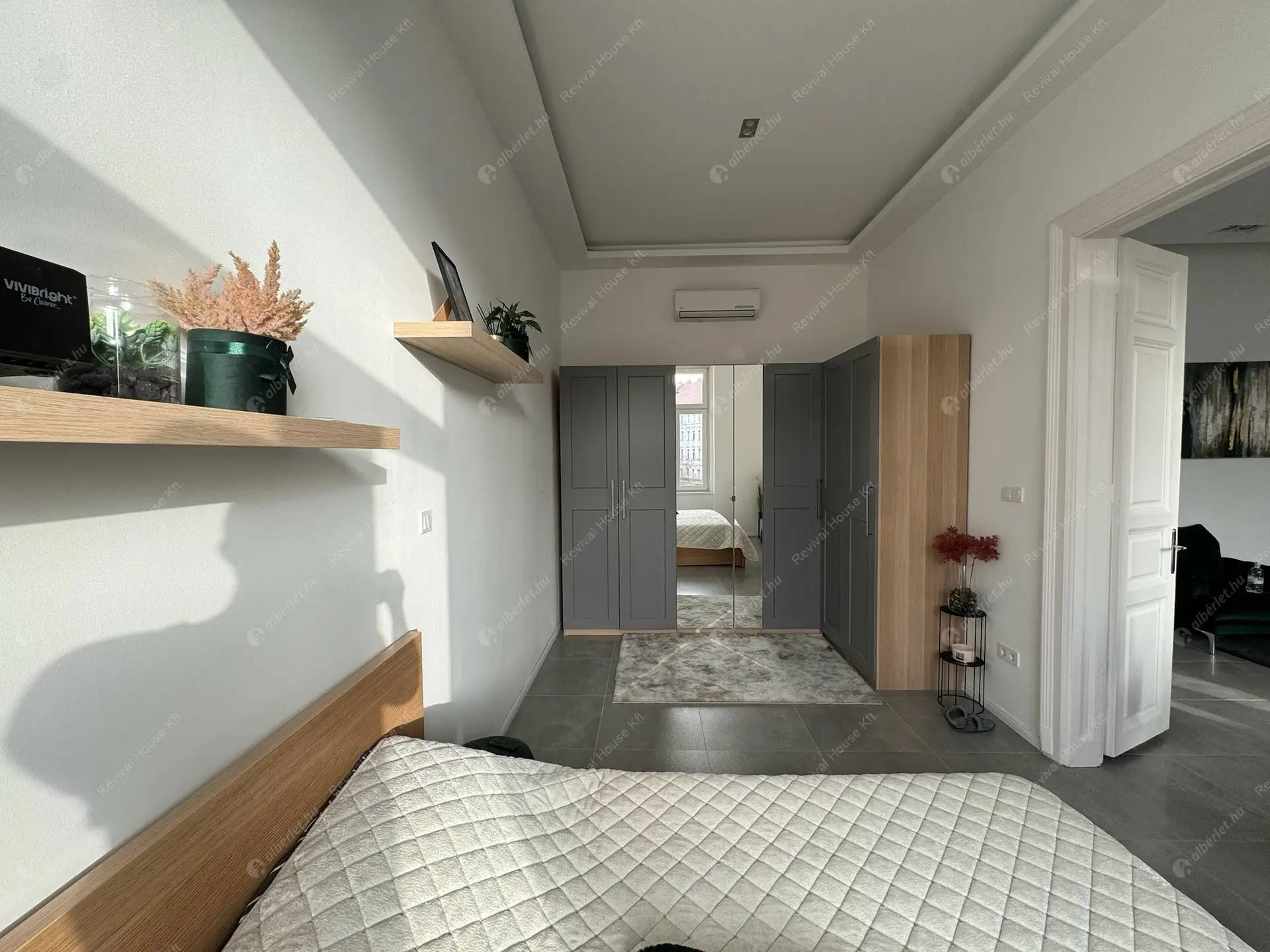 Kiadó albérlet 549000 Ft/hó áron: Budapest, IX. kerület  Ferenc körút. Mérete: 83 nm, 3 szobás | Alberlet.hu - 6376533