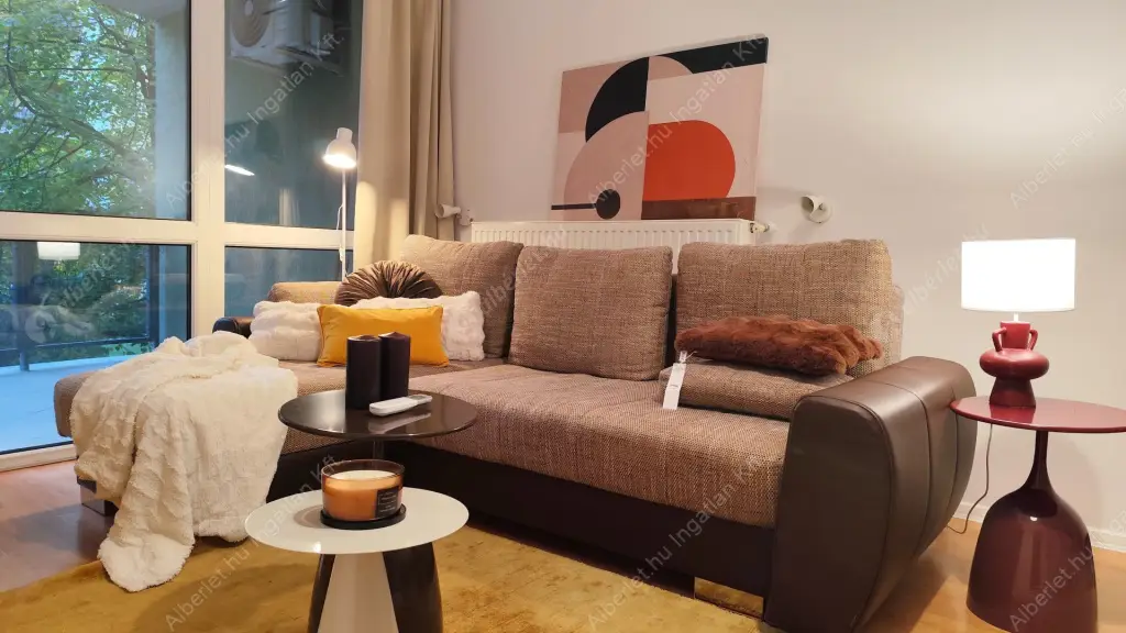 Kiadó albérlet 300000 Ft/hó áron: Budapest, IX. kerület  Ferenc tér. Mérete: 44 nm, 2 szobás | Alberlet.hu - 6590914