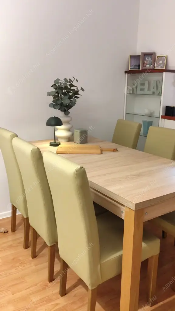 Kiadó albérlet 300000 Ft/hó áron: Budapest, IX. kerület  Ferenc tér. Mérete: 44 nm, 2 szobás | Alberlet.hu - 6590917