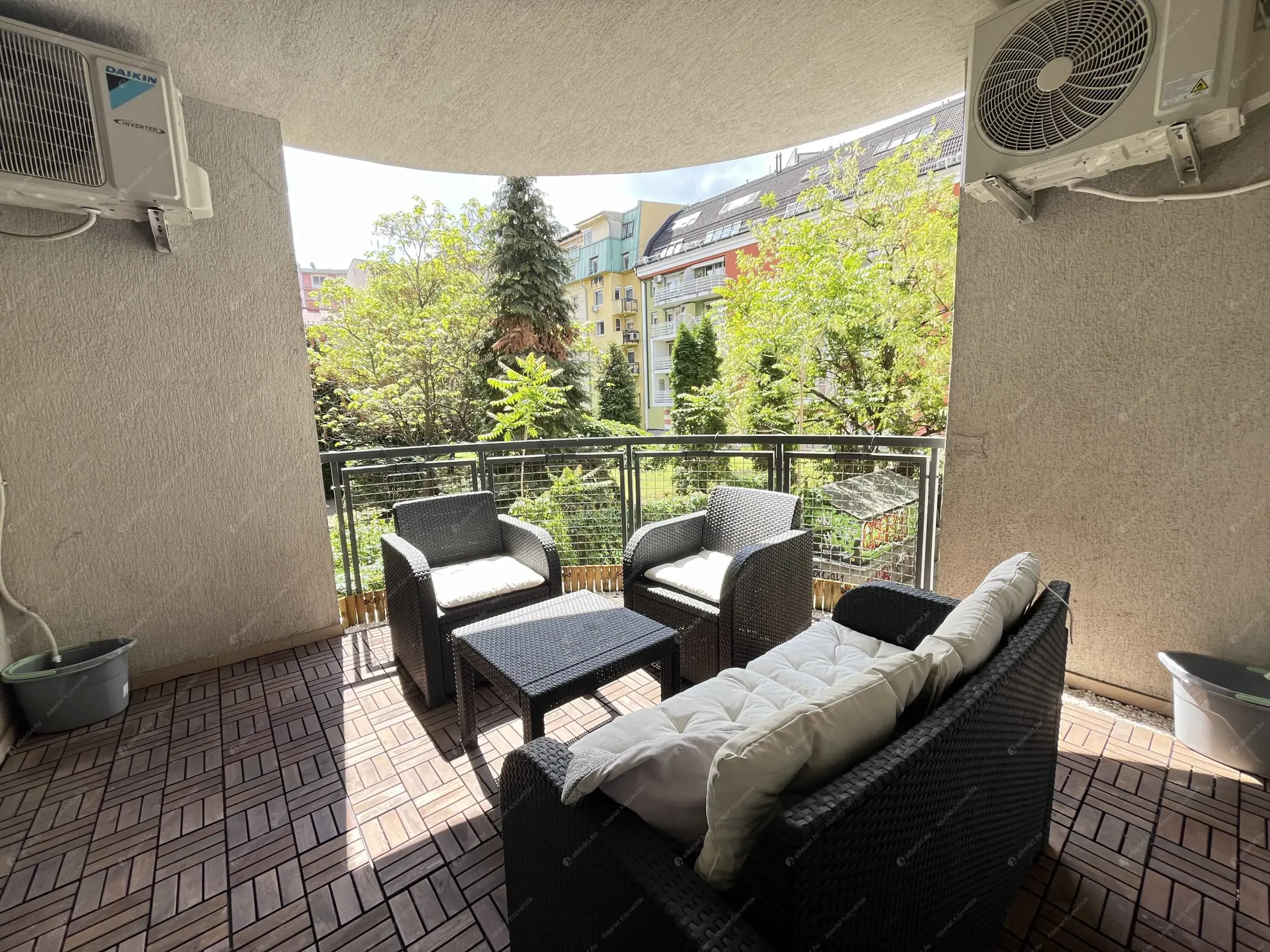 Kiadó albérlet 360000 Ft/hó áron: Budapest, IX. kerület  Ferenc tér. Mérete: 81 nm, 3 szobás | Alberlet.hu - 6609335