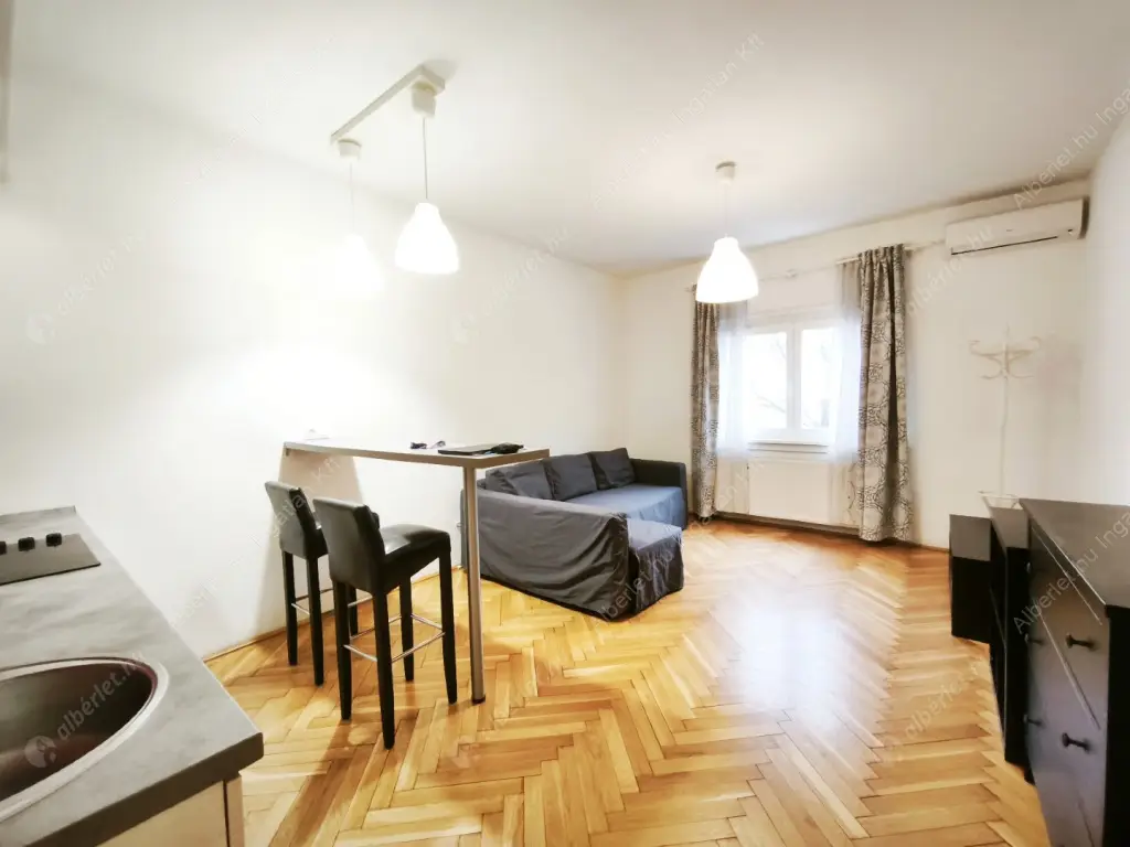 Kiadó albérlet 260000 Ft/hó áron: Budapest, IX. kerület  Gálya utca. Mérete: 45 nm, 2 szobás | Alberlet.hu - 6637181