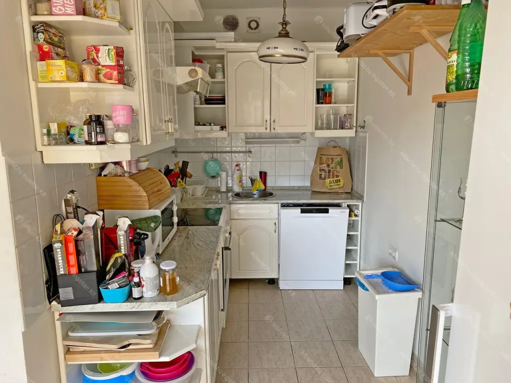 Kiadó albérlet 300000 Ft/hó áron: Budapest, IX. kerület  Gát utca. Mérete: 75 nm, 1 szobás | Alberlet.hu - 6645298