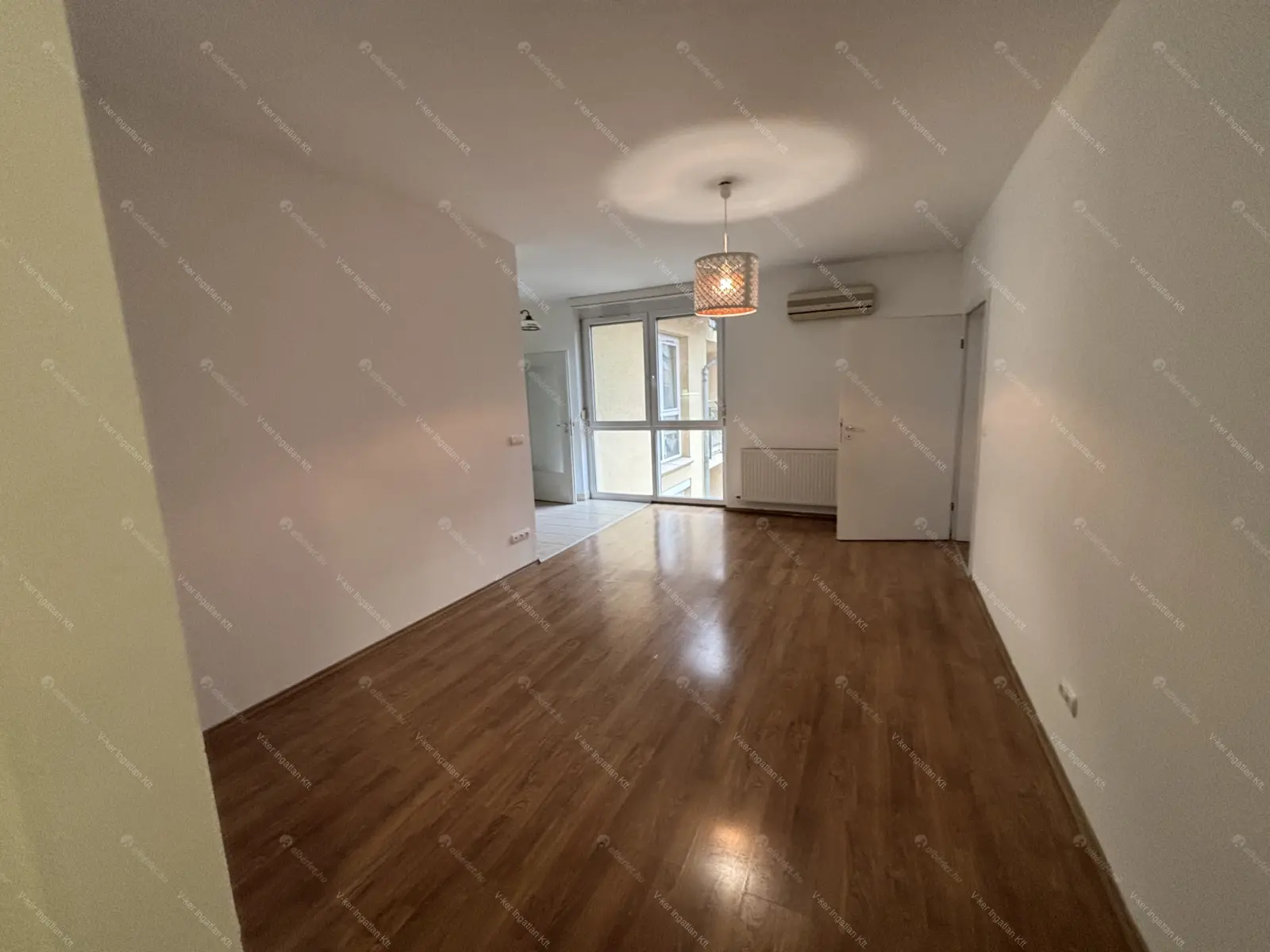 Kiadó albérlet 300000 Ft/hó áron: Budapest, IX. kerület  Gát utca. Mérete: 75 nm, 3 szobás | Alberlet.hu - 6649400