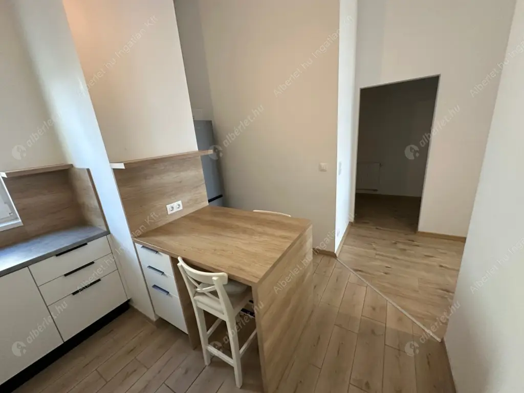 Kiadó albérlet 420000 Ft/hó áron: Budapest, IX. kerület  Gát utca. Mérete: 76 nm, 3 szobás | Alberlet.hu - 6524240