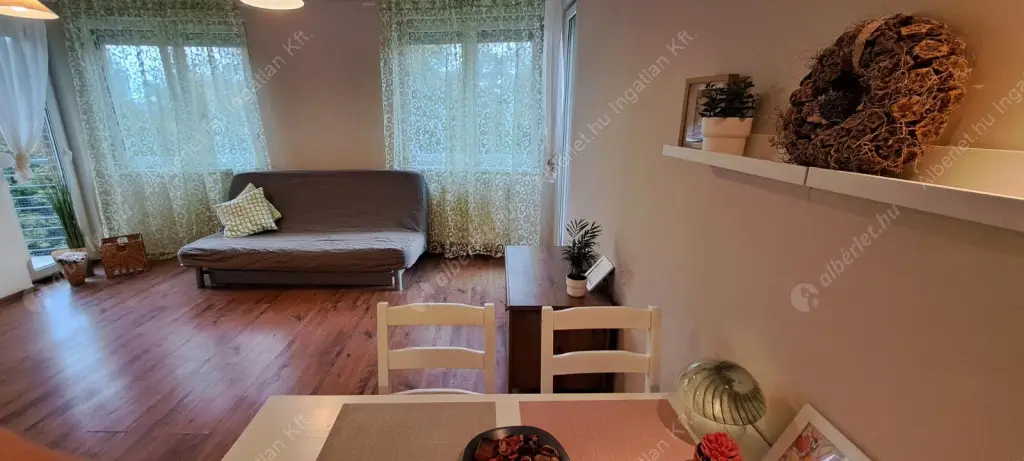 Kiadó albérlet 229000 Ft/hó áron: Budapest, IX. kerület  Haller utca. Mérete: 31 nm, 1 szobás | Alberlet.hu - 6616035