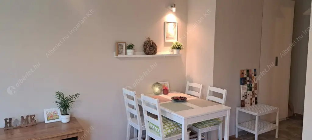 Kiadó albérlet 229000 Ft/hó áron: Budapest, IX. kerület  Haller utca. Mérete: 31 nm, 1 szobás | Alberlet.hu - 6616038