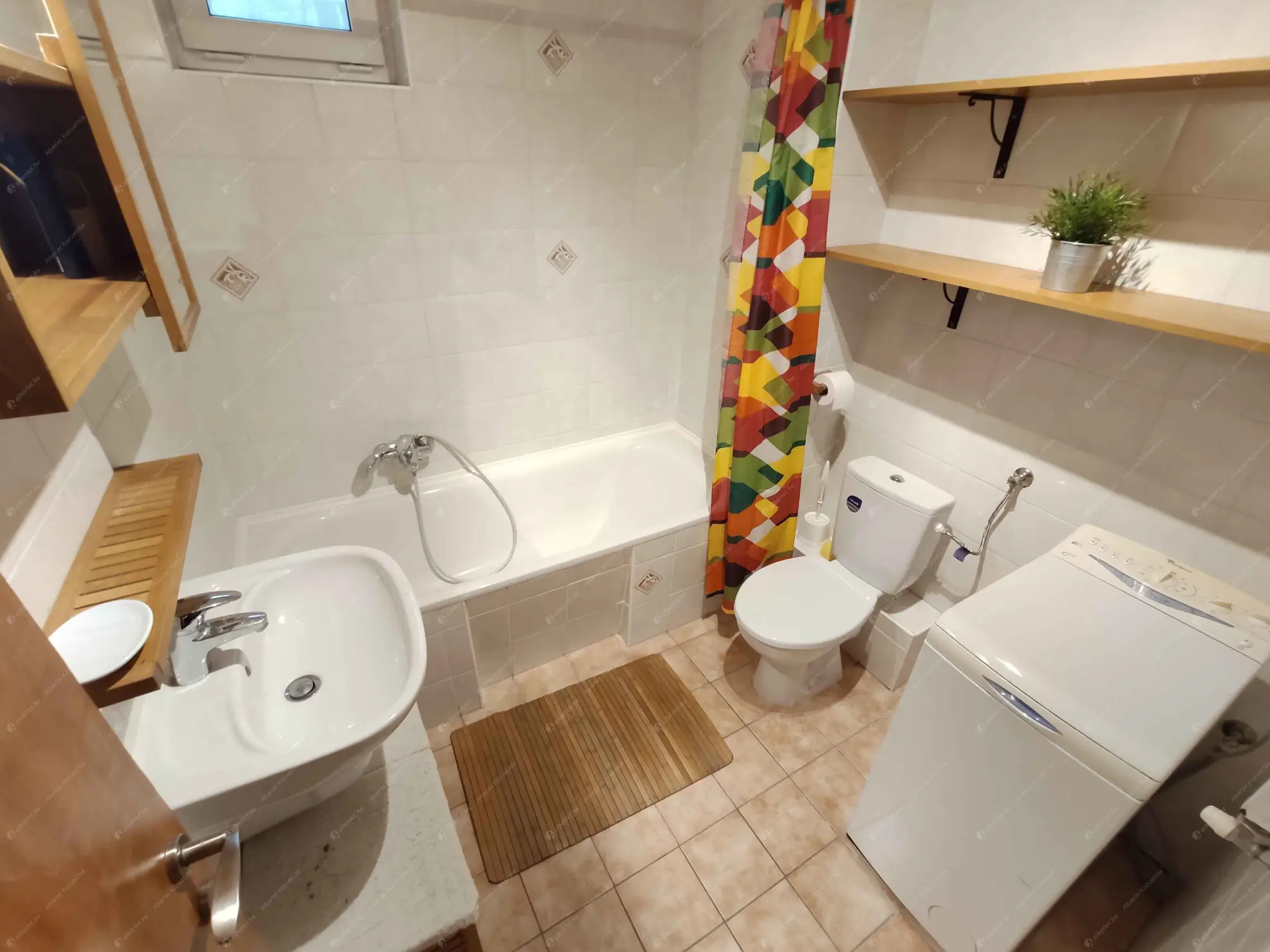 Kiadó albérlet 240000 Ft/hó áron: Budapest, IX. kerület  Haller utca. Mérete: 45 nm, 2 szobás | Alberlet.hu - 6611118