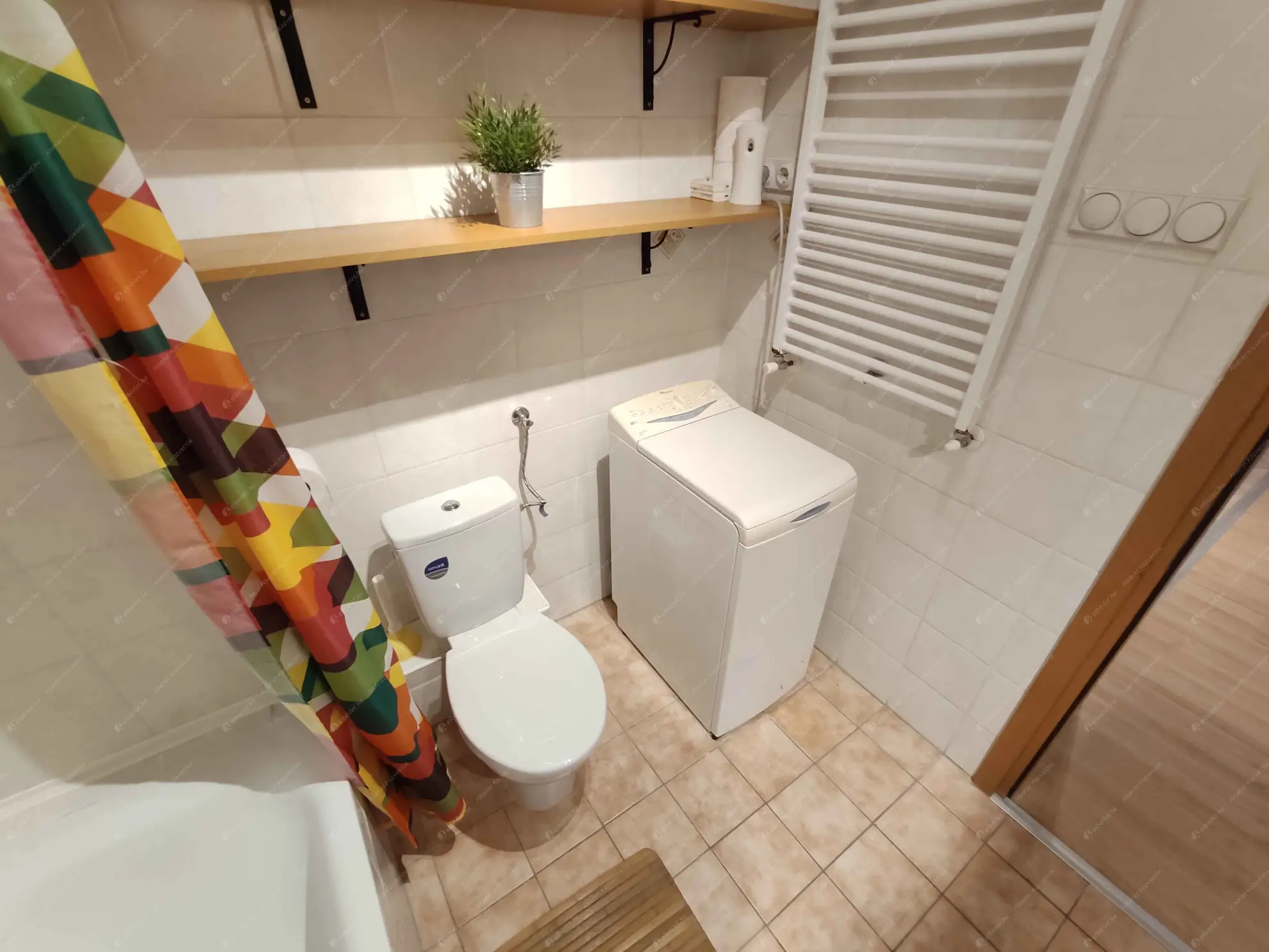 Kiadó albérlet 240000 Ft/hó áron: Budapest, IX. kerület  Haller utca. Mérete: 45 nm, 2 szobás | Alberlet.hu - 6611121