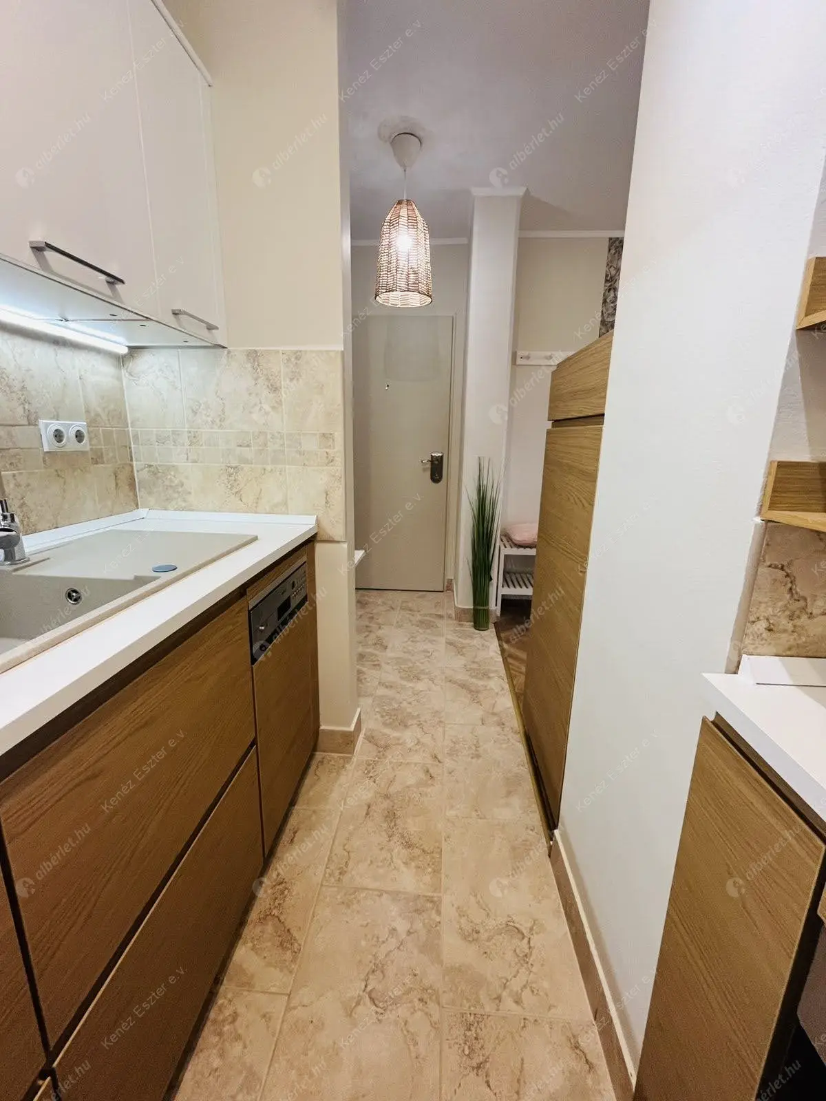 Kiadó albérlet 395000 Ft/hó áron: Budapest, IX. kerület  Haller utca. Mérete: 50 nm, 2 szobás | Alberlet.hu - 6547830