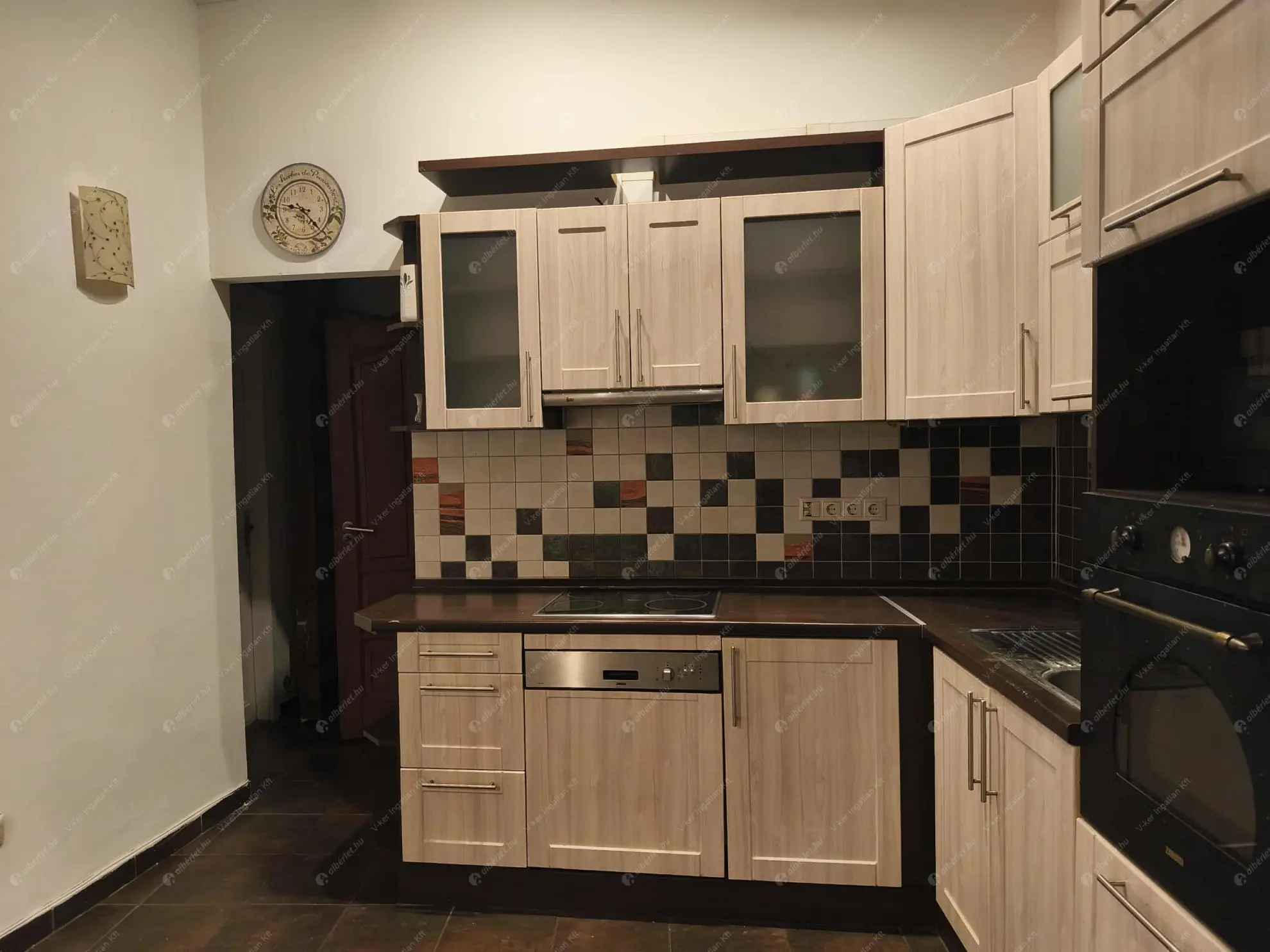 Kiadó albérlet 290000 Ft/hó áron: Budapest, IX. kerület  Hőgyes Endre utca. Mérete: 61 nm, 2 szobás | Alberlet.hu - 6588512