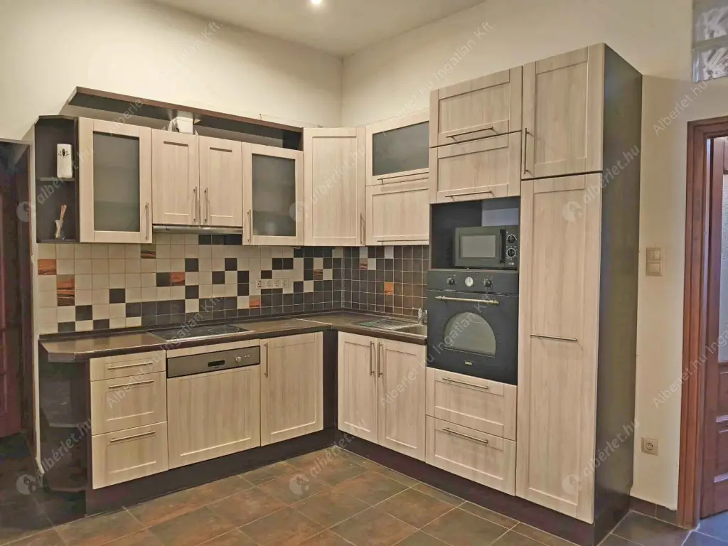 Kiadó albérlet 290000 Ft/hó áron: Budapest, IX. kerület  Hőgyes Endre utca. Mérete: 61 nm, 2 szobás | Alberlet.hu - 6591180