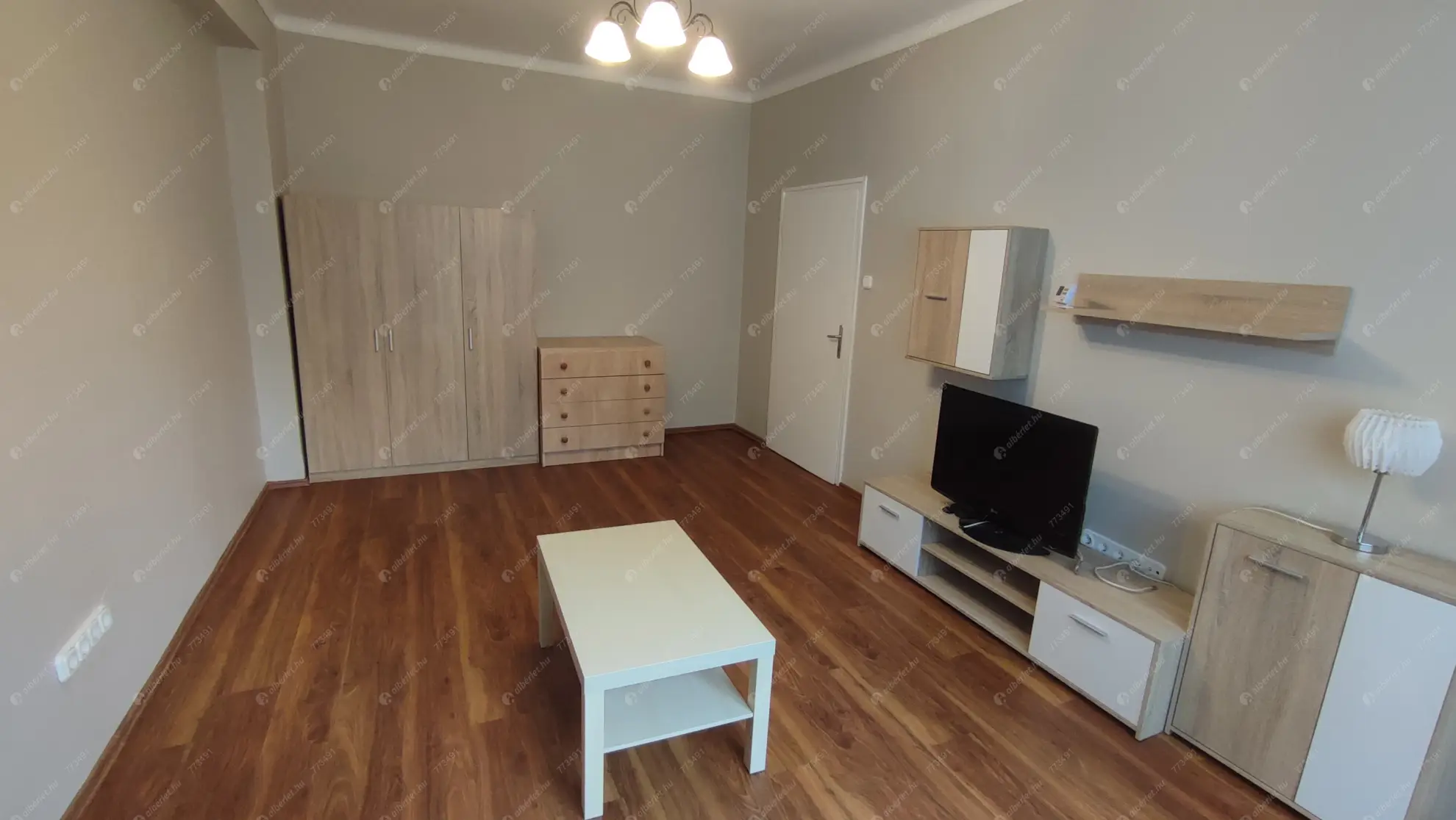 Kiadó albérlet 210000 Ft/hó áron: Budapest, IX. kerület  Ifjúmunkás utca. Mérete: 39 nm, 1 szobás | Alberlet.hu - 6631914