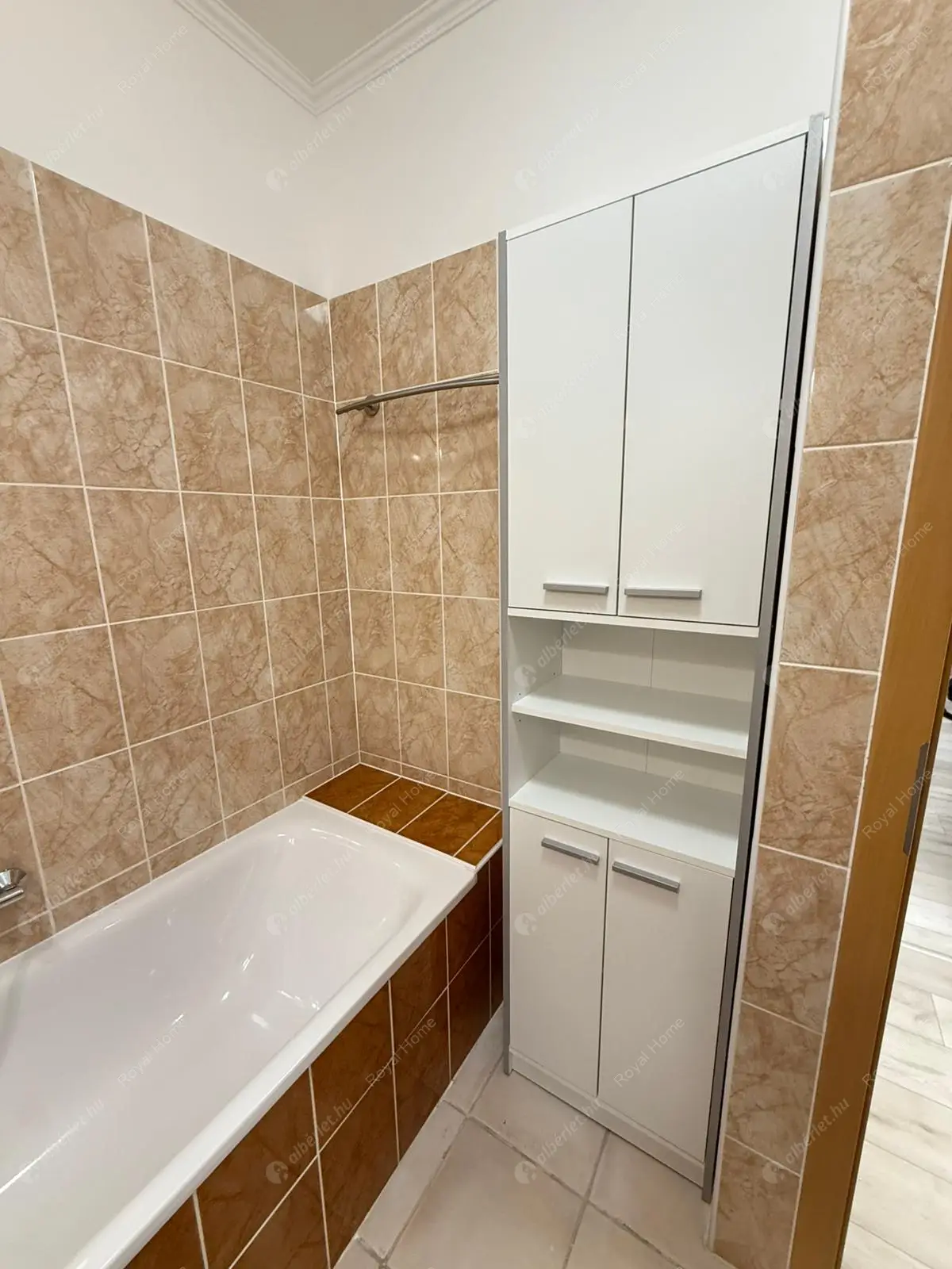 Kiadó albérlet 300000 Ft/hó áron: Budapest, IX. kerület  Ipar utca. Mérete: 67 nm, 2 szobás | Alberlet.hu - 6565140