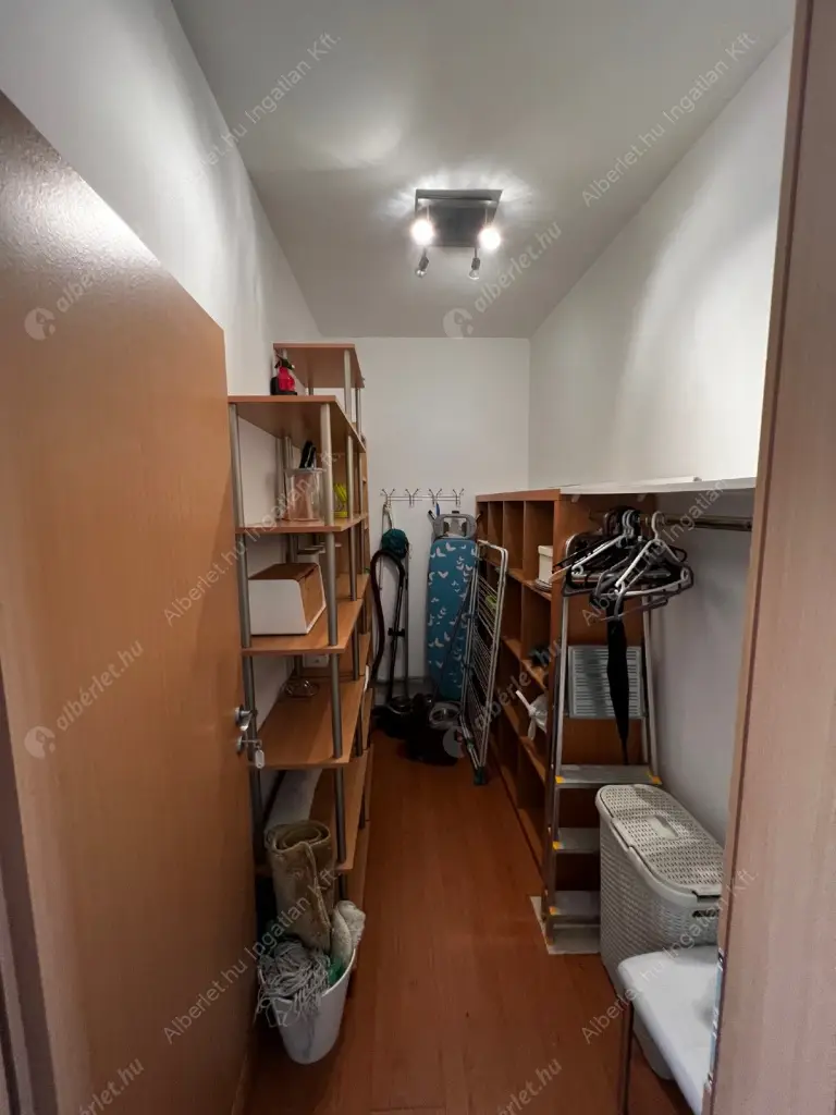 Kiadó albérlet 395000 Ft/hó áron: Budapest, IX. kerület  Ipar utca. Mérete: 71 nm, 3 szobás | Alberlet.hu - 6534696