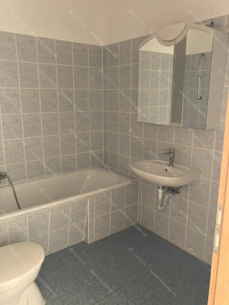 Kiadó albérlet 310000 Ft/hó áron: Budapest, IX. kerület  Ipar utca. Mérete: 72 nm, 2 szobás | Alberlet.hu - 6647616