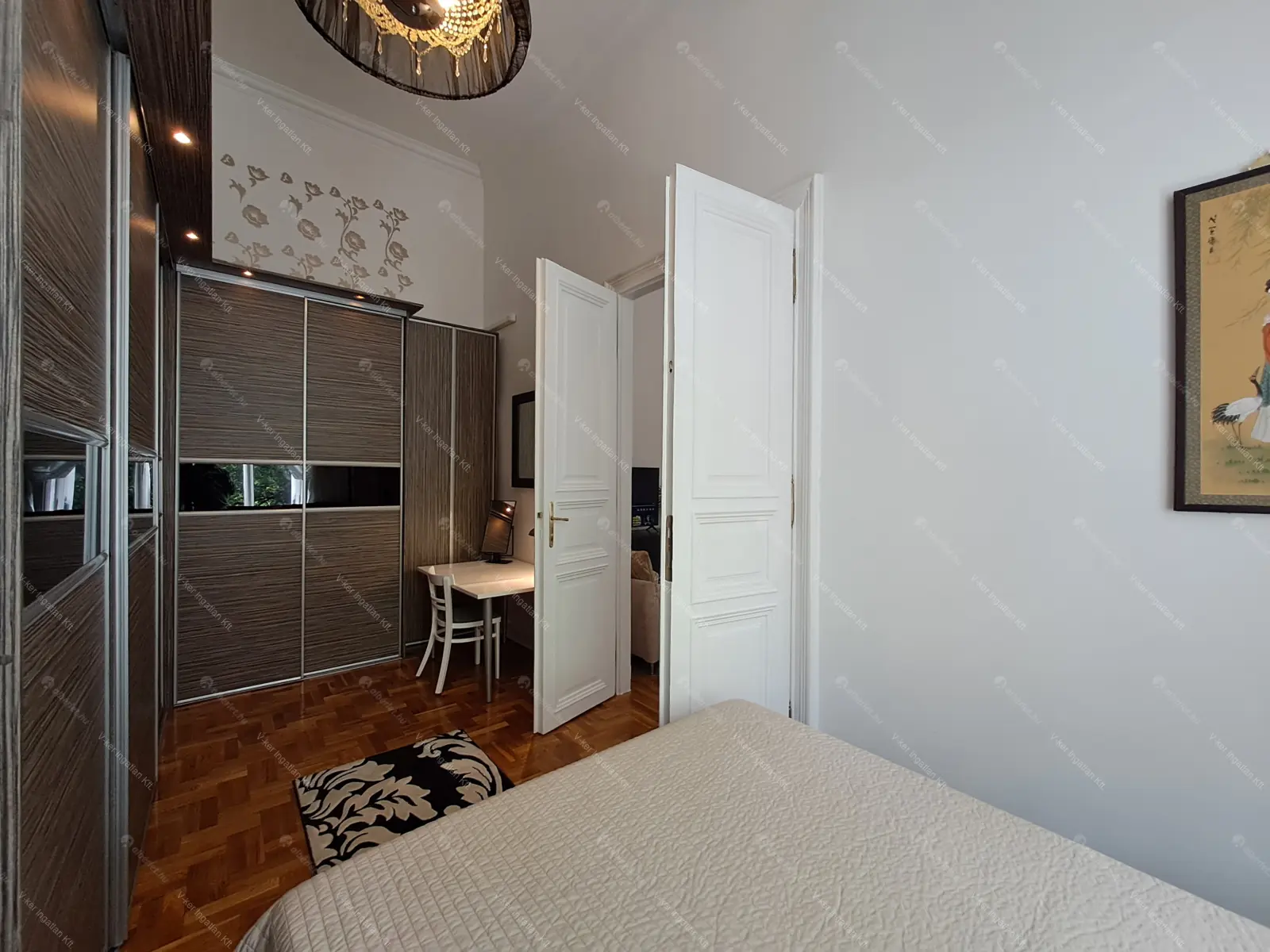 Kiadó albérlet 622000 Ft/hó áron: Budapest, IX. kerület  Kálvin tér. Mérete: 120 nm, 4 szobás | Alberlet.hu - 6706551