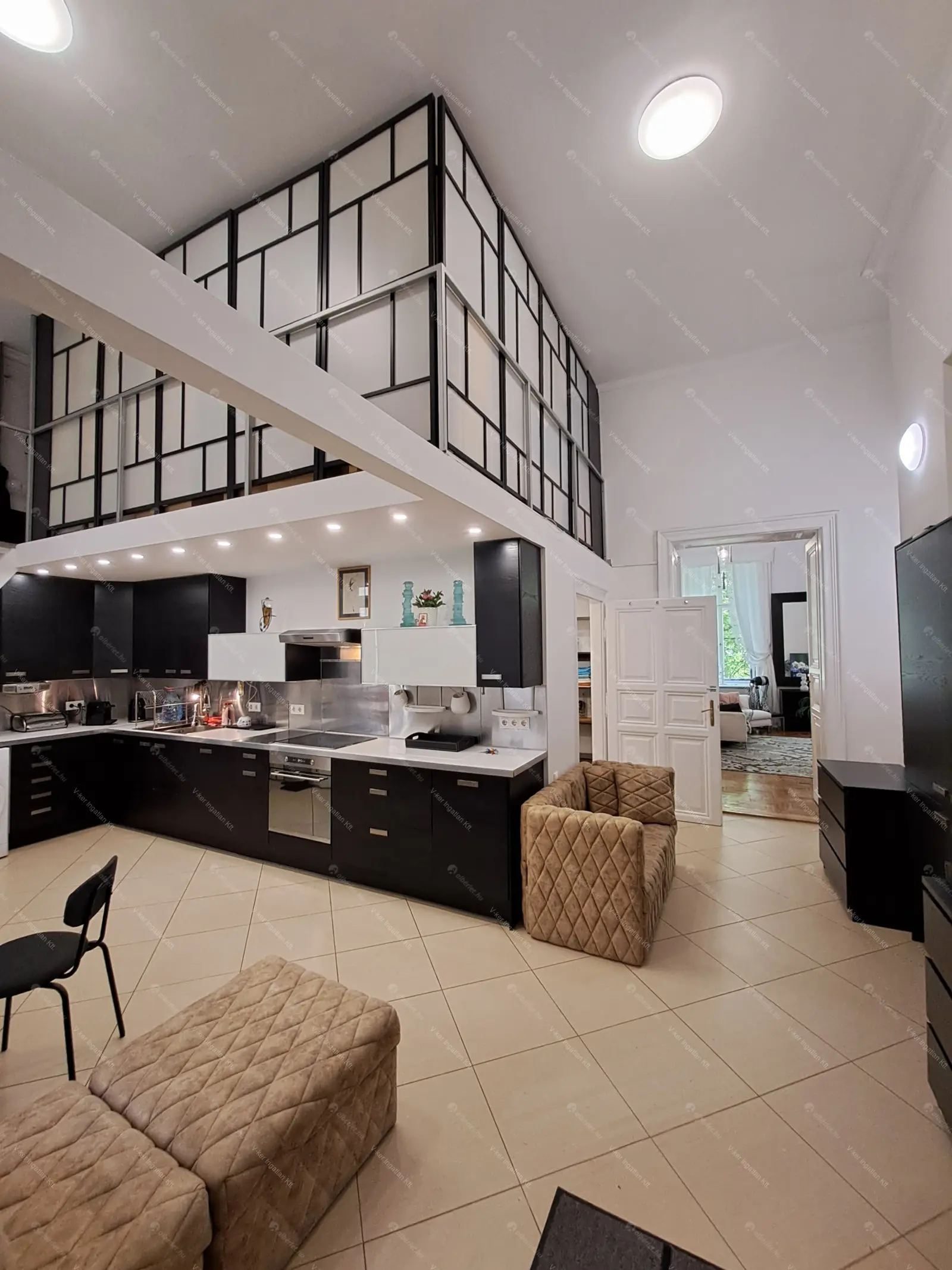 Kiadó albérlet 622000 Ft/hó áron: Budapest, IX. kerület  Kálvin tér. Mérete: 120 nm, 4 szobás | Alberlet.hu - 6706566