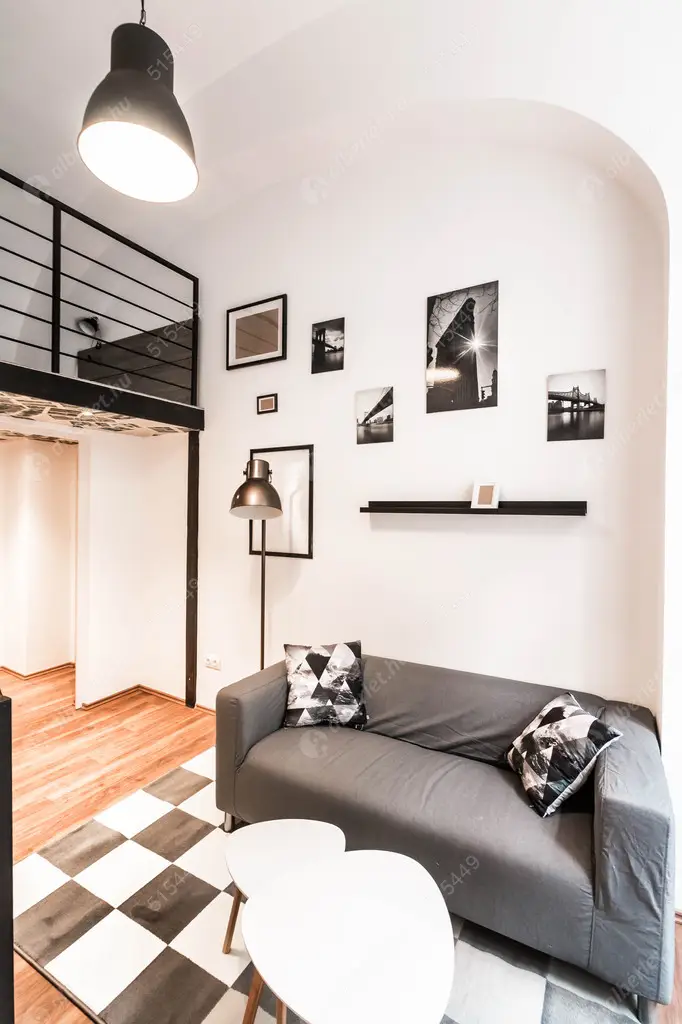 Kiadó albérlet 130000 Ft/hó áron: Budapest, IX. kerület  Kinizsi utca. Mérete: 130 nm, 5 szobás | Alberlet.hu - 3794611