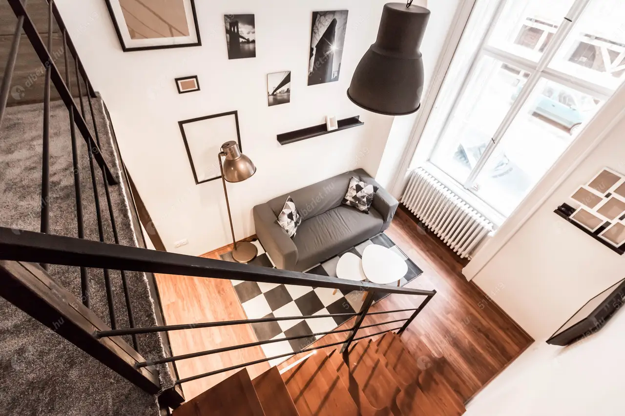 Kiadó albérlet 130000 Ft/hó áron: Budapest, IX. kerület  Kinizsi utca. Mérete: 130 nm, 5 szobás | Alberlet.hu - 3794612