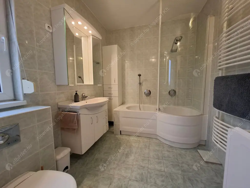 Kiadó albérlet 330000 Ft/hó áron: Budapest, IX. kerület  Kinizsi utca. Mérete: 61 nm, 2 szobás | Alberlet.hu - 6581515