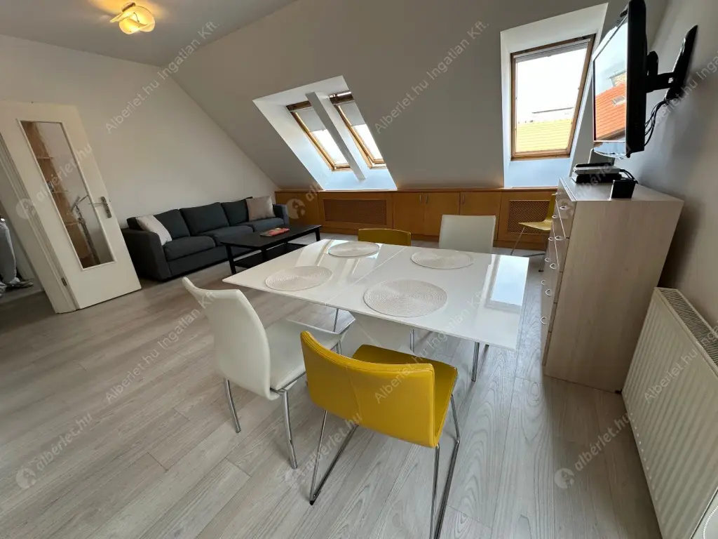 Kiadó albérlet 618000 Ft/hó áron: Budapest, IX. kerület  Kinizsi utca. Mérete: 80 nm, 3 szobás | Alberlet.hu - 6617348