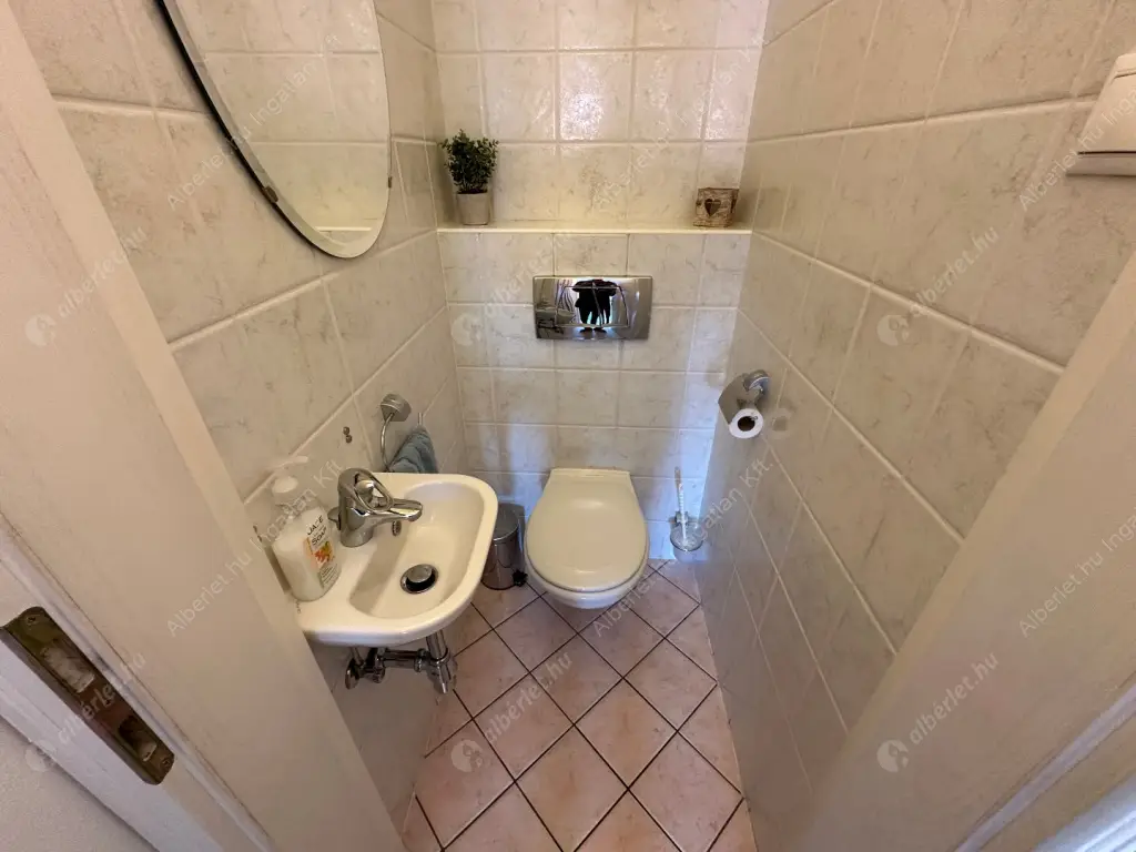 Kiadó albérlet 618000 Ft/hó áron: Budapest, IX. kerület  Kinizsi utca. Mérete: 80 nm, 3 szobás | Alberlet.hu - 6617361