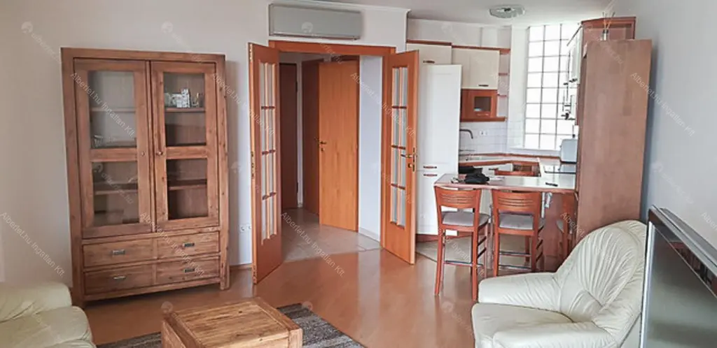 Kiadó albérlet 320000 Ft/hó áron: Budapest, IX. kerület  Knézits utca. Mérete: 58 nm, 2 szobás | Alberlet.hu - 6699914