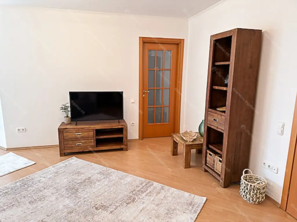 Kiadó albérlet 300000 Ft/hó áron: Budapest, IX. kerület  Knézits utca. Mérete: 58 nm, 2 szobás | Alberlet.hu - 6708994