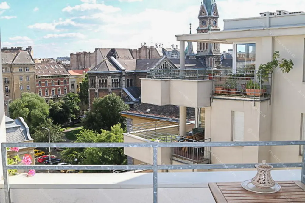 Kiadó albérlet 300000 Ft/hó áron: Budapest, IX. kerület  Knézits utca. Mérete: 58 nm, 2 szobás | Alberlet.hu - 6708999