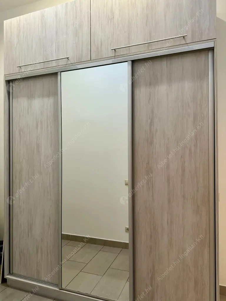 Kiadó albérlet 350000 Ft/hó áron: Budapest, IX. kerület  Közraktár utca. Mérete: 82 nm, 3 szobás | Alberlet.hu - 6597123