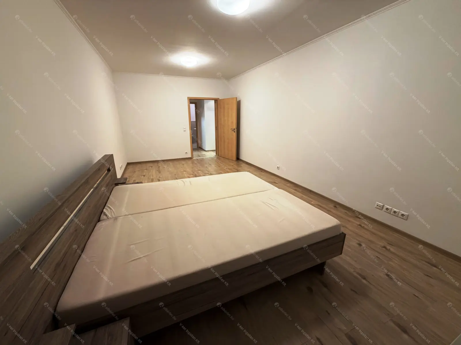 Kiadó albérlet 600000 Ft/hó áron: Budapest, IX. kerület  Lechner Ödön fasor. Mérete: 116 nm, 3 szobás | Alberlet.hu - 6666102