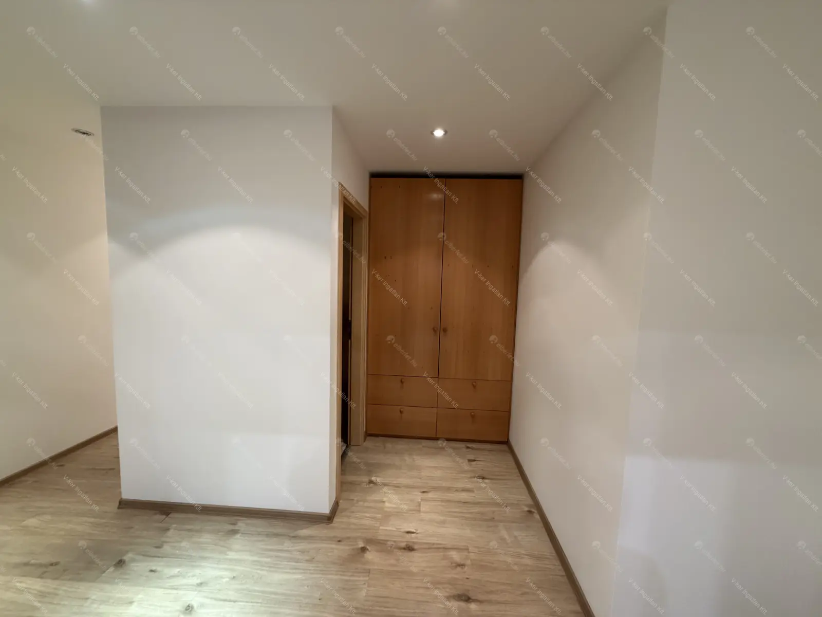 Kiadó albérlet 600000 Ft/hó áron: Budapest, IX. kerület  Lechner Ödön fasor. Mérete: 116 nm, 3 szobás | Alberlet.hu - 6666107