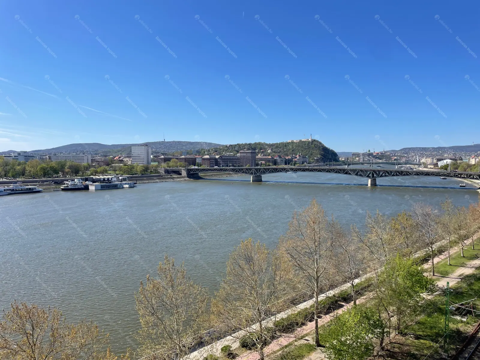 Kiadó albérlet 912000 Ft/hó áron: Budapest, IX. kerület  Lechner Ödön fasor. Mérete: 130 nm, 4 szobás | Alberlet.hu - 6700963