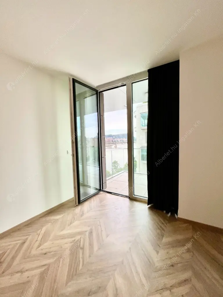 Kiadó albérlet 681000 Ft/hó áron: Budapest, IX. kerület  Lechner Ödön fasor. Mérete: 60 nm, 2 szobás | Alberlet.hu - 6524162