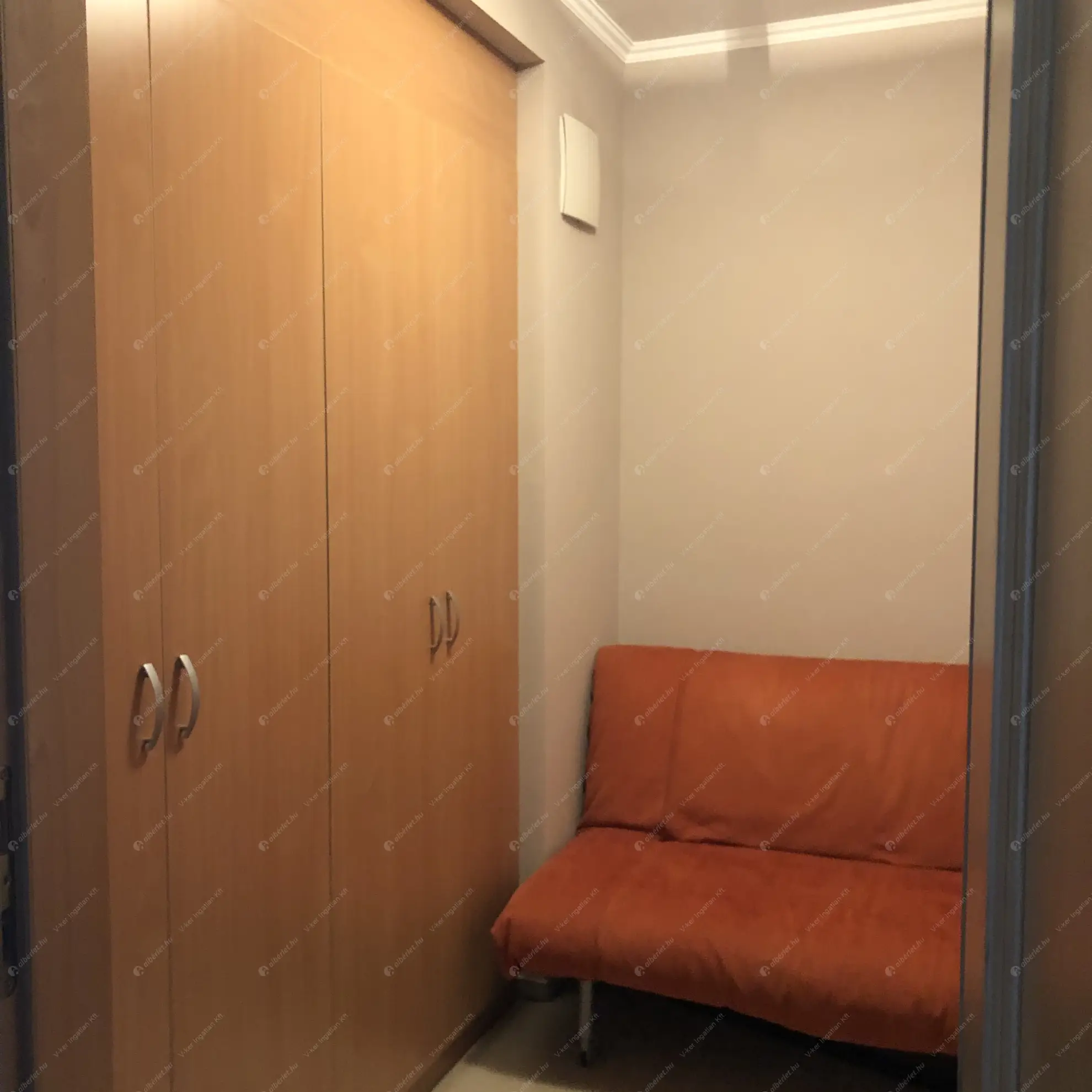 Kiadó albérlet 400000 Ft/hó áron: Budapest, IX. kerület  Lechner Ödön fasor. Mérete: 74 nm, 2 szobás | Alberlet.hu - 6628245