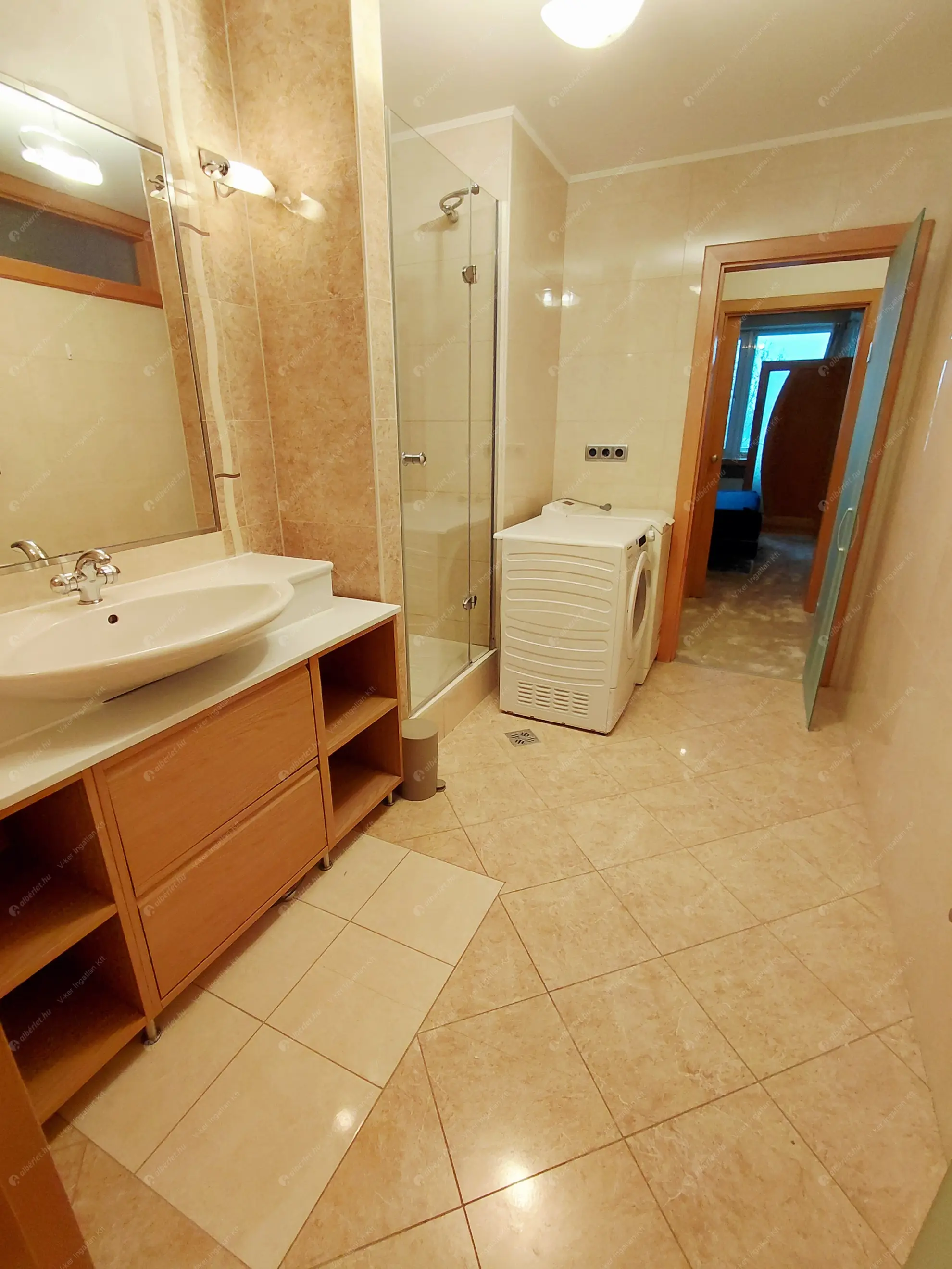 Kiadó albérlet 454000 Ft/hó áron: Budapest, IX. kerület  Lechner Ödön fasor. Mérete: 74 nm, 2 szobás | Alberlet.hu - 6633527