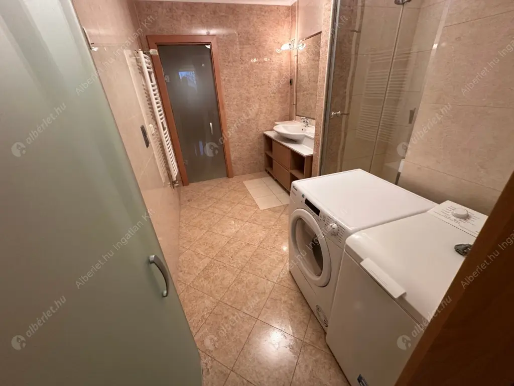 Kiadó albérlet 480000 Ft/hó áron: Budapest, IX. kerület  Lechner Ödön fasor. Mérete: 74 nm, 2 szobás | Alberlet.hu - 6634500