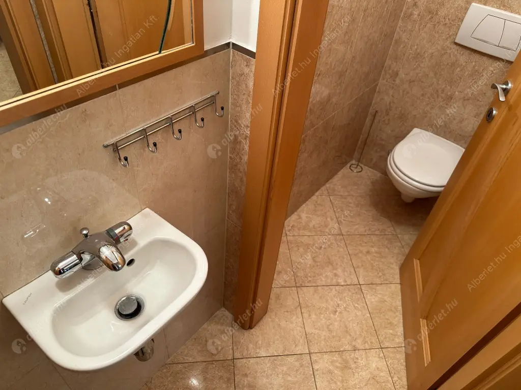 Kiadó albérlet 480000 Ft/hó áron: Budapest, IX. kerület  Lechner Ödön fasor. Mérete: 74 nm, 2 szobás | Alberlet.hu - 6634502