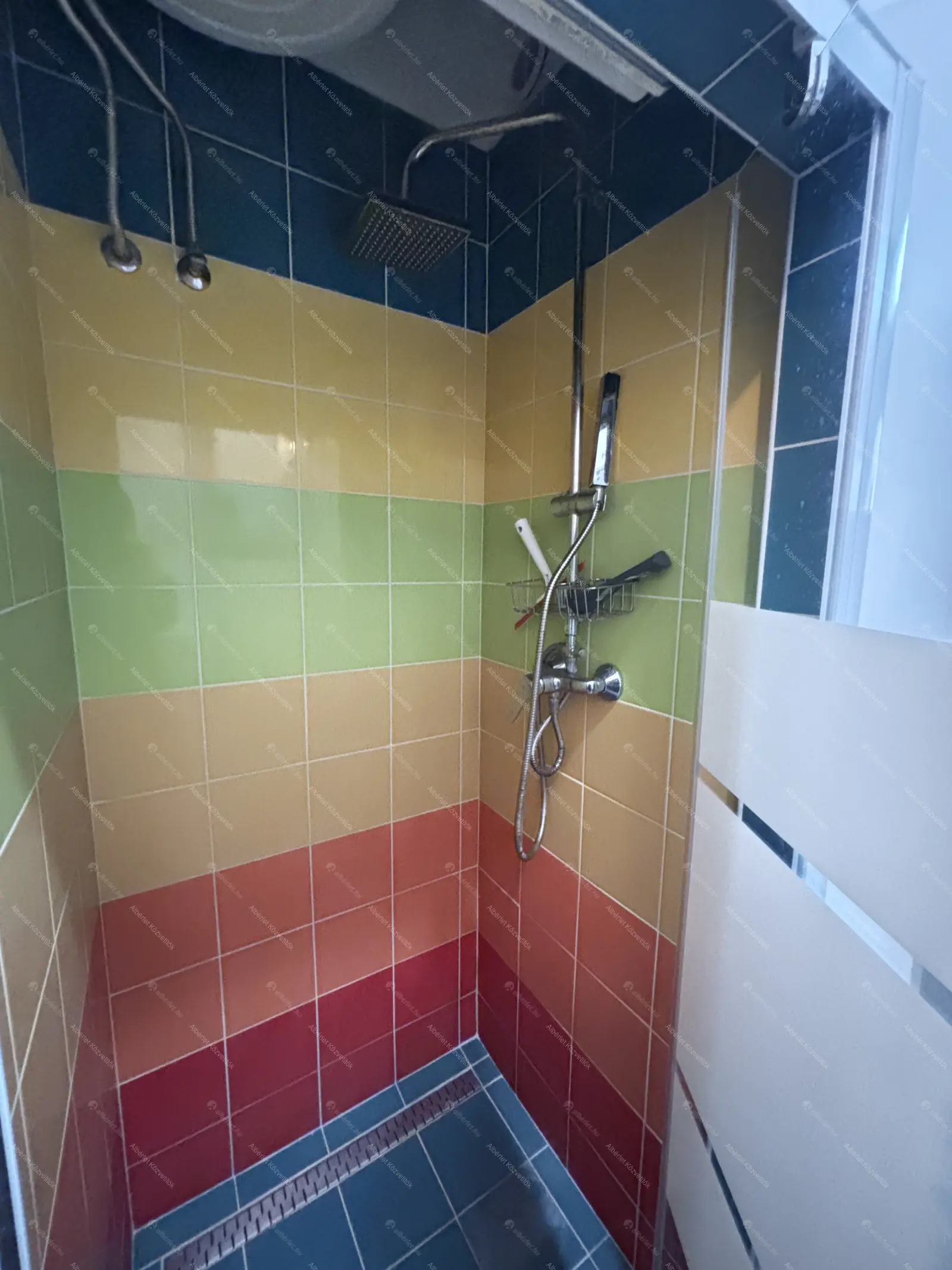 Kiadó albérlet 175000 Ft/hó áron: Budapest, IX. kerület  Lenhossék . Mérete: 40 nm, 2 szobás | Alberlet.hu - 6644638