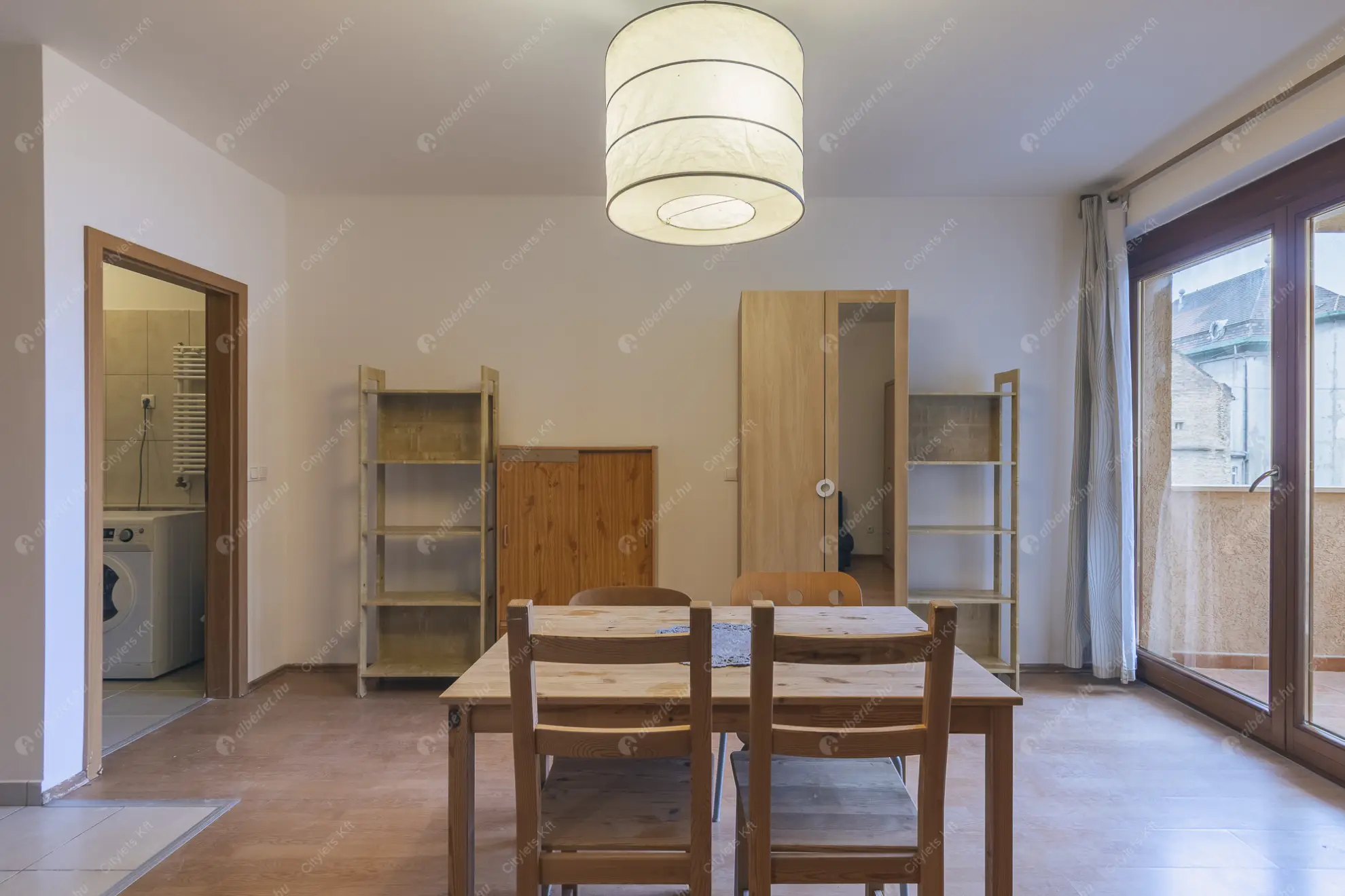 Kiadó albérlet 200000 Ft/hó áron: Budapest, IX. kerület  Lenhossék utca. Mérete: 32 nm, 1 szobás | Alberlet.hu - 6606966