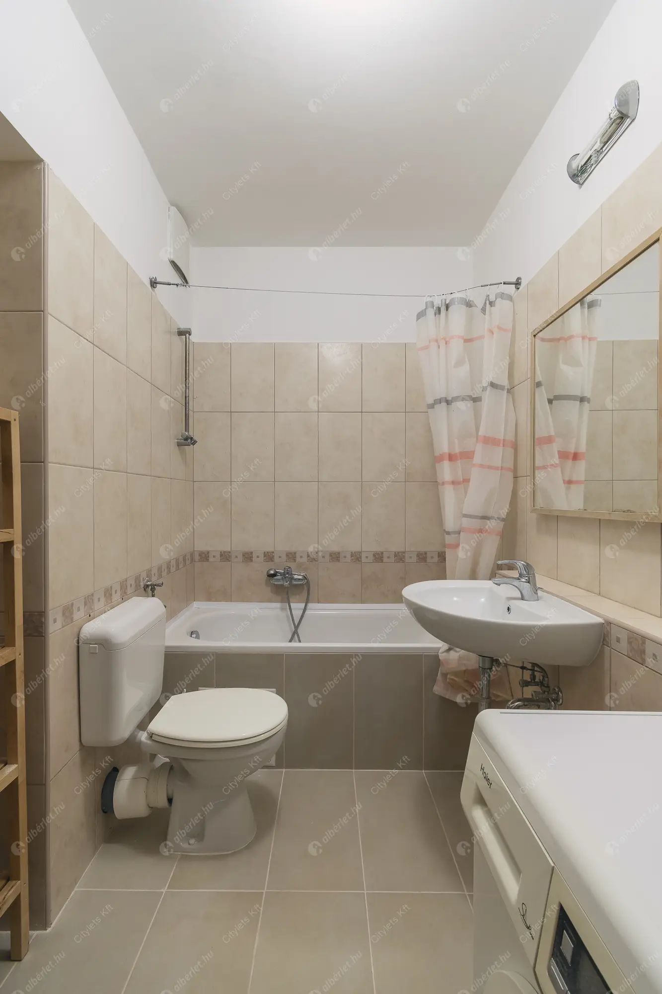 Kiadó albérlet 200000 Ft/hó áron: Budapest, IX. kerület  Lenhossék utca. Mérete: 32 nm, 1 szobás | Alberlet.hu - 6606972