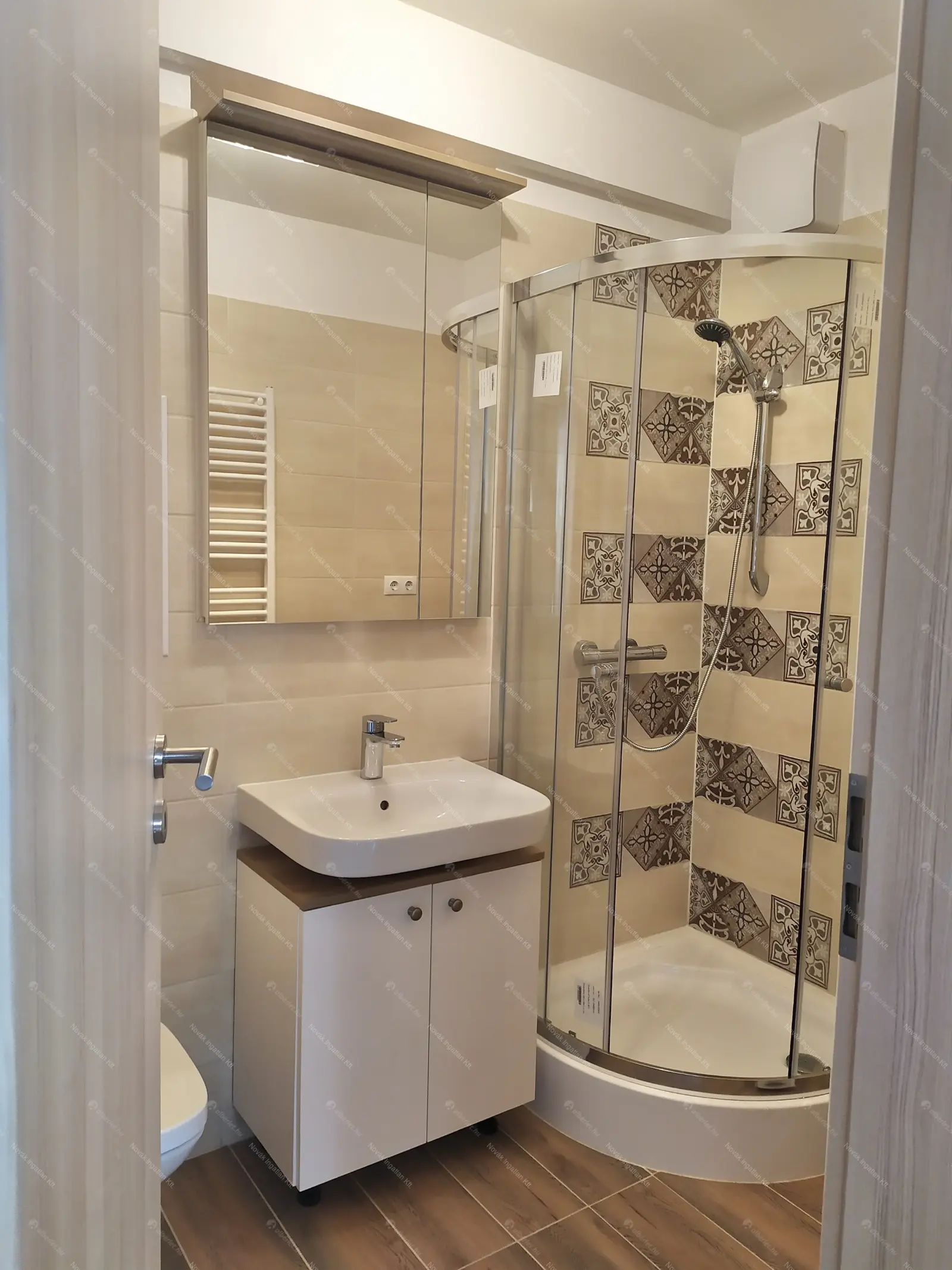 Kiadó albérlet 240000 Ft/hó áron: Budapest, IX. kerület  Lenhossék utca. Mérete: 44 nm, 2 szobás | Alberlet.hu - 6665777