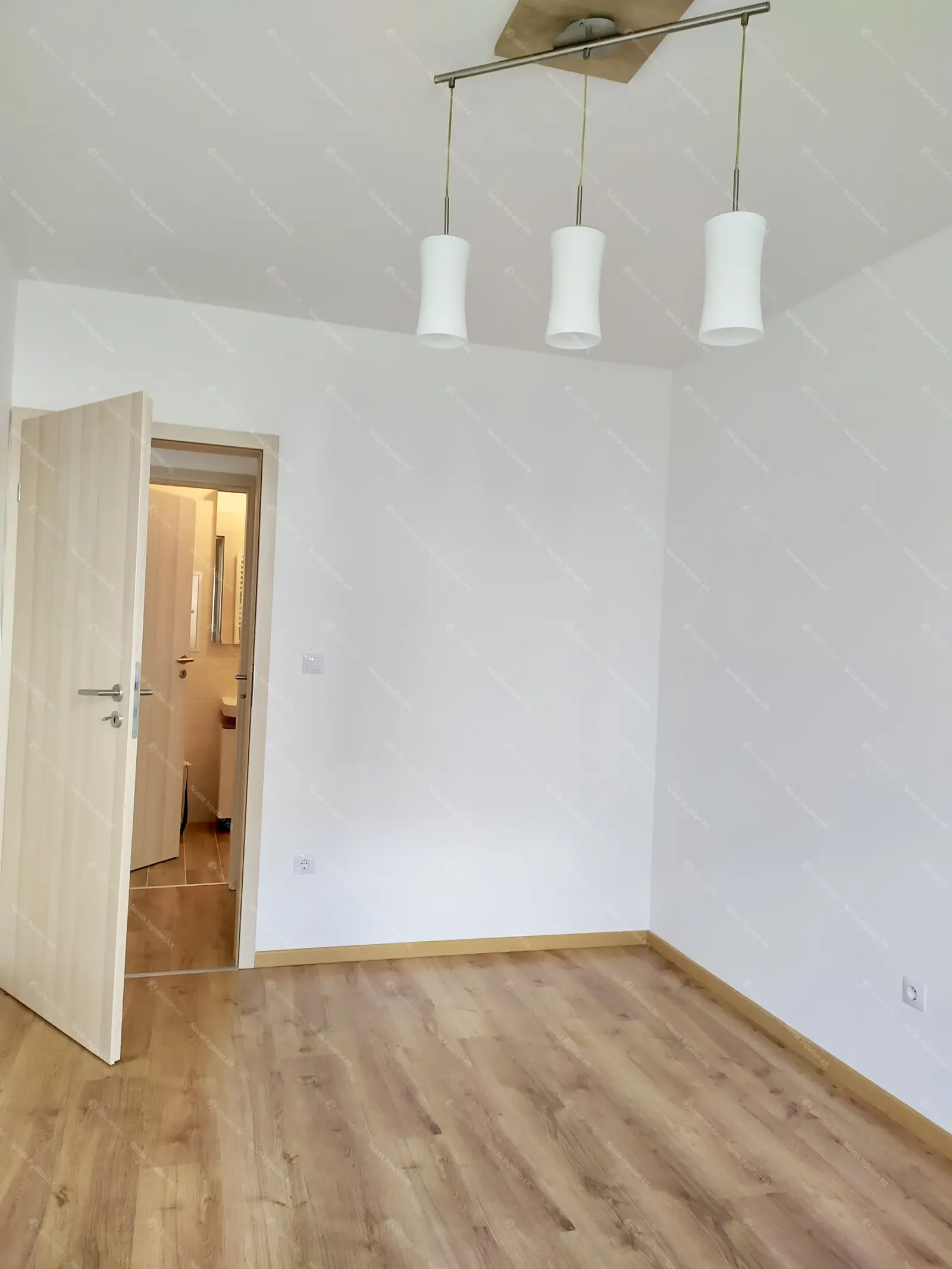 Kiadó albérlet 240000 Ft/hó áron: Budapest, IX. kerület  Lenhossék utca. Mérete: 44 nm, 2 szobás | Alberlet.hu - 6665779