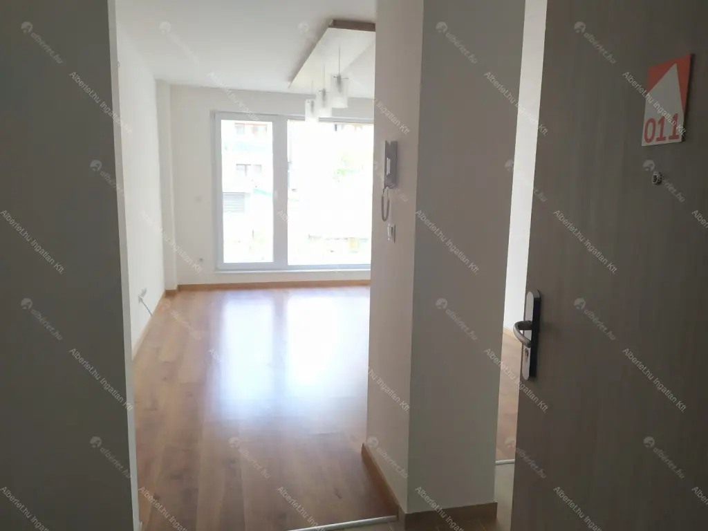 Kiadó albérlet 240000 Ft/hó áron: Budapest, IX. kerület  Lenhossék utca. Mérete: 44 nm, 2 szobás | Alberlet.hu - 6669491