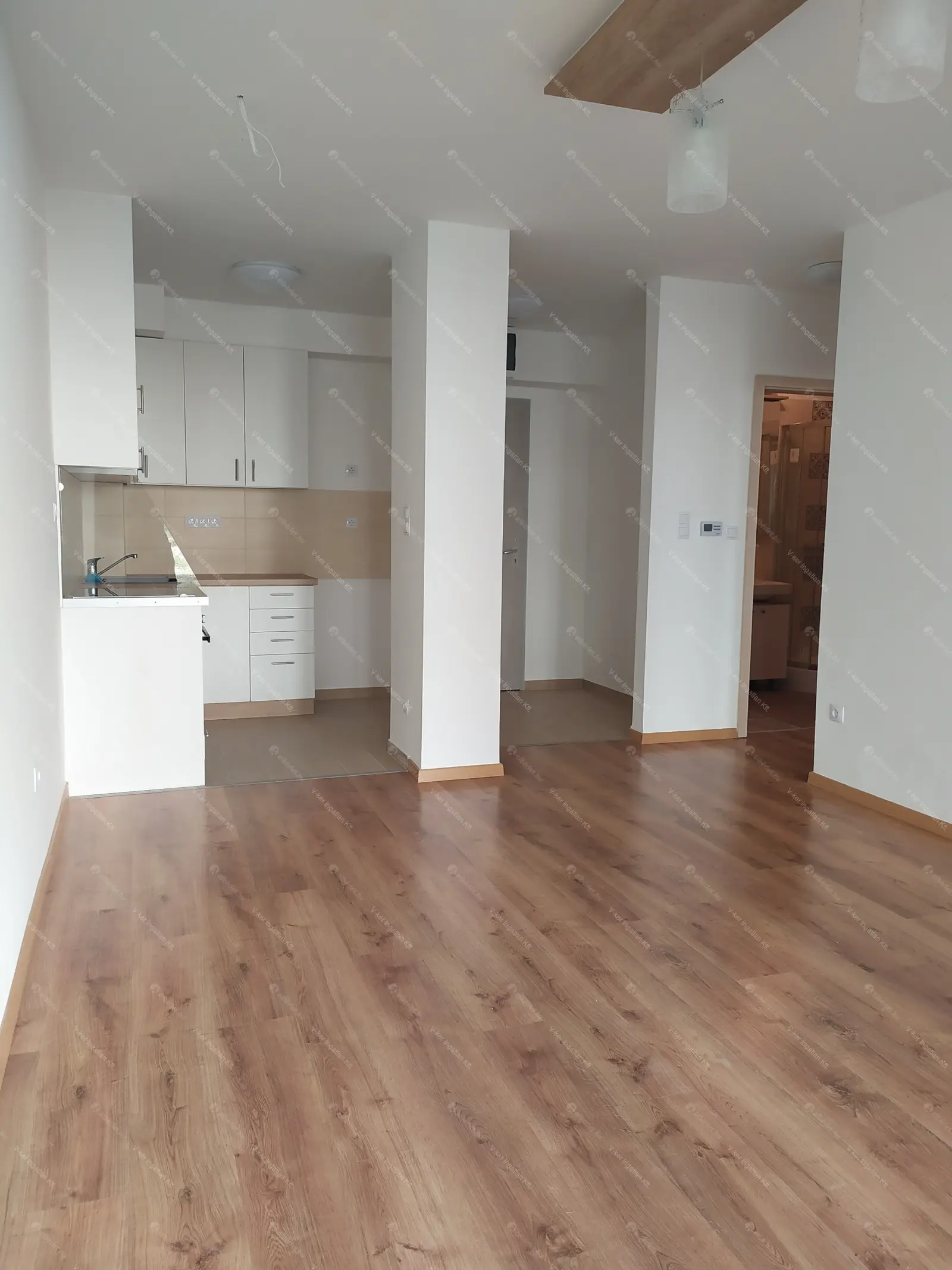 Kiadó albérlet 260000 Ft/hó áron: Budapest, IX. kerület  Lenhossék utca. Mérete: 45 nm, 2 szobás | Alberlet.hu - 6659737