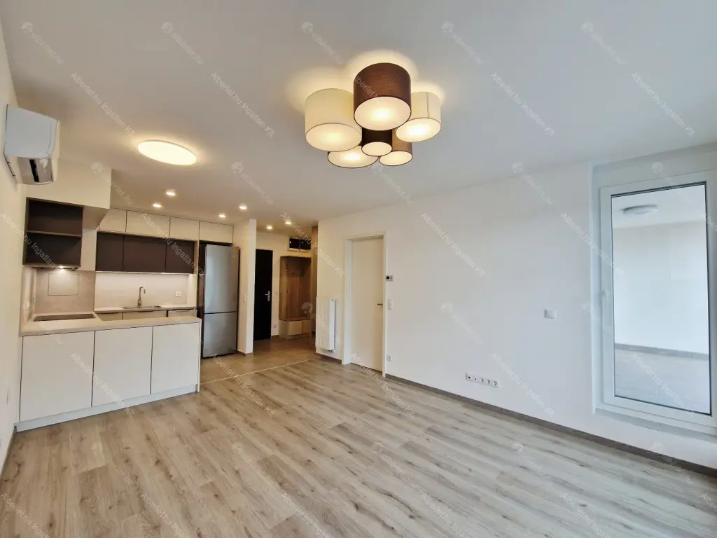 Kiadó albérlet 260000 Ft/hó áron: Budapest, IX. kerület  Lenhossék utca. Mérete: 49 nm, 2 szobás | Alberlet.hu - 6655273