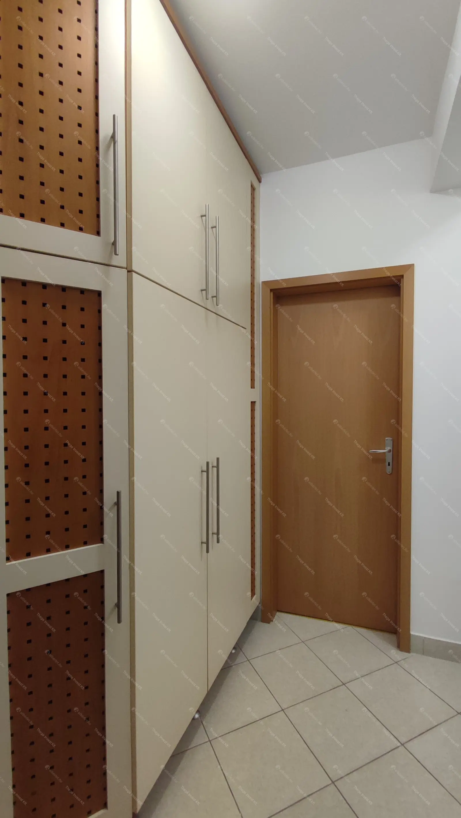 Kiadó albérlet 250000 Ft/hó áron: Budapest, IX. kerület  Lenhossék utca. Mérete: 51 nm, 2 szobás | Alberlet.hu - 6658196