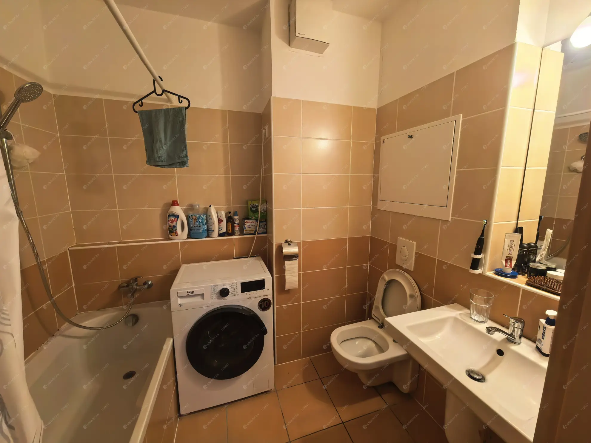 Kiadó albérlet 290000 Ft/hó áron: Budapest, IX. kerület  Likőr utca. Mérete: 44 nm, 1 szobás | Alberlet.hu - 6638632