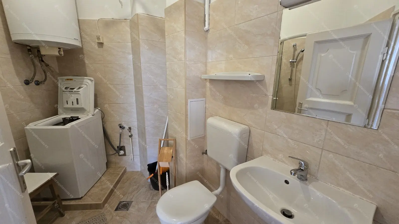 Kiadó albérlet 200000 Ft/hó áron: Budapest, IX. kerület  Liliom utca. Mérete: 42 nm, 1 szobás | Alberlet.hu - 6678073