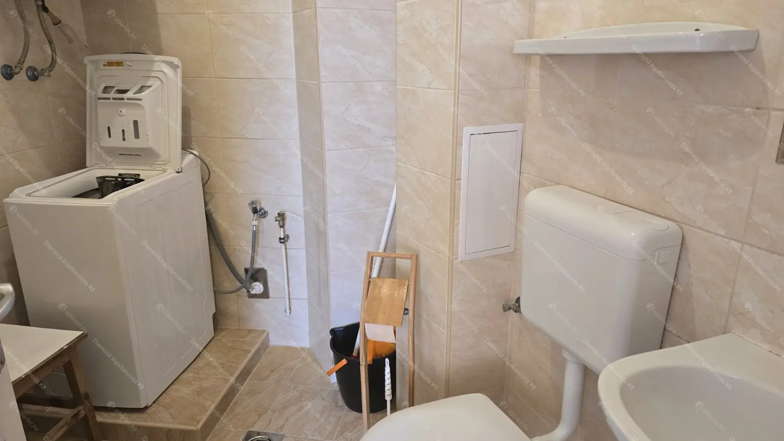 Kiadó albérlet 200000 Ft/hó áron: Budapest, IX. kerület  Liliom utca. Mérete: 42 nm, 1 szobás | Alberlet.hu - 6678074